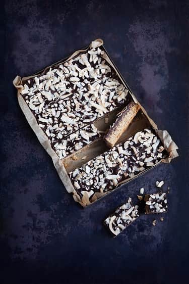 A small picture of Peck & Strong Chocolate & Coconut Flapjack x16