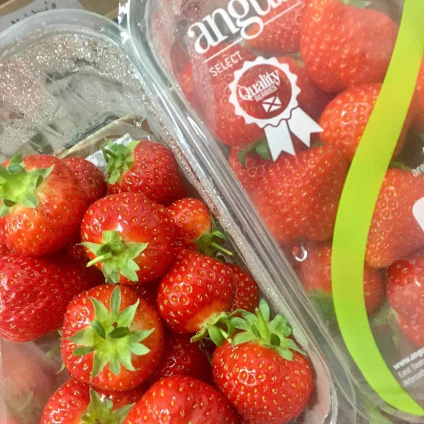 A picture of Scottish  Strawberries x 400g EACH