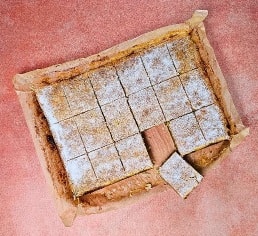 A picture of Peck & Strong Mincepie Slice Frangipane x18