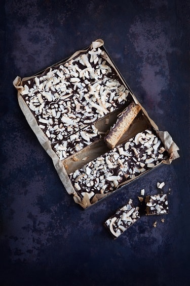A picture of Peck & Strong Chocolate & Coconut Flapjack x16