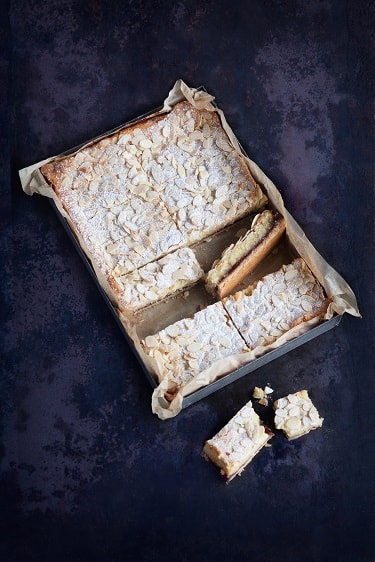 A picture of Peck & Strong Raspberry & Almond Frangipane x16